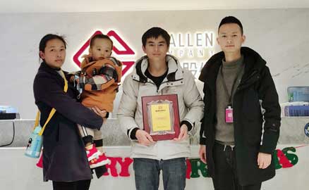 云南玉溪的陳先生夫婦對(duì)口味非常認(rèn)可