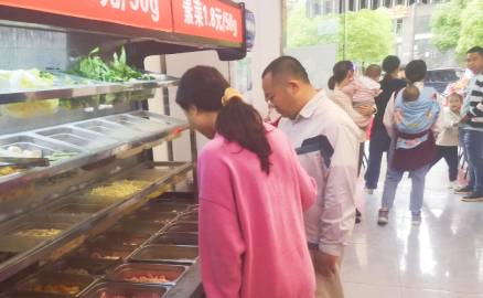 冒菜加盟店裝修應該要注意什么？