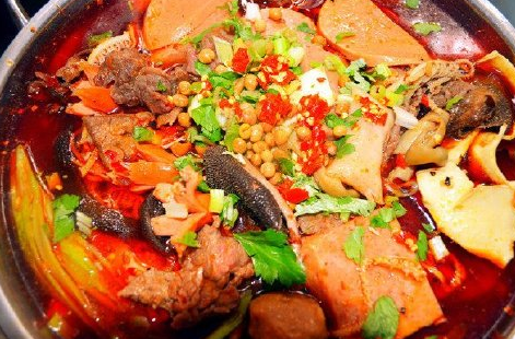 山西帽牌貨冒菜加盟服務(wù)的優(yōu)勢有哪些？