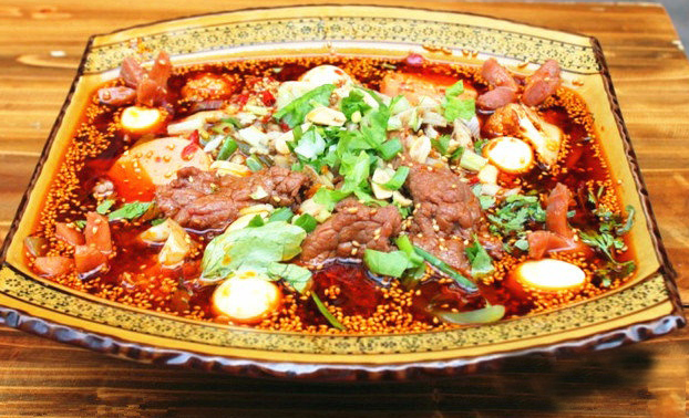 街邊冒菜店賺錢嗎