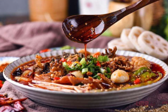 開冒菜店應(yīng)該怎么選址呢