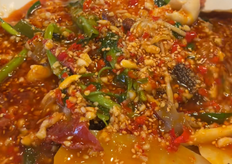 如何經營出一家生意火爆的冒菜店