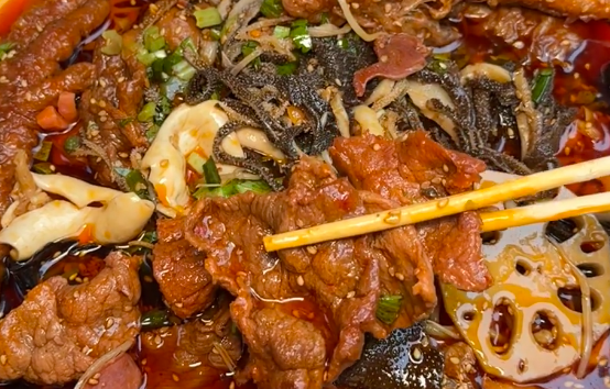 冒菜擺攤零基礎咋搞？帽牌貨冒菜教你輕松出攤