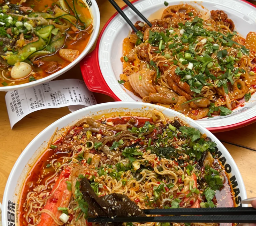 冒菜店選商場(chǎng)還是社區(qū)比較好呢？