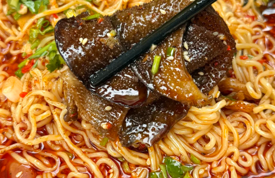 想學做冒菜開店靠譜嗎？帽牌貨這樣學準沒錯